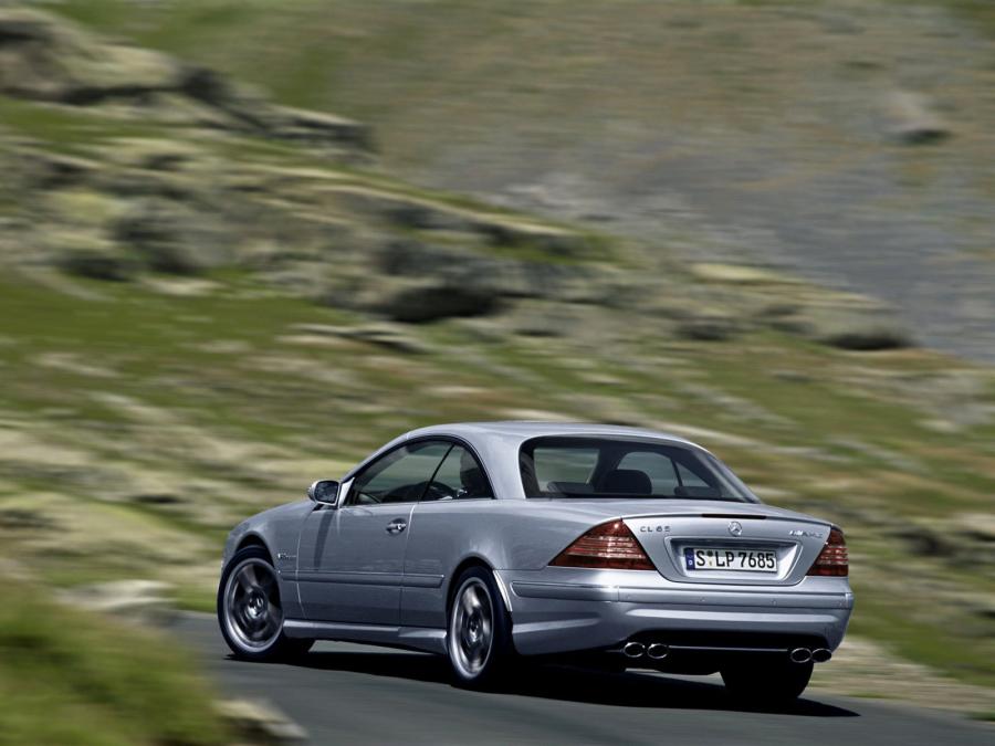  Mercedes-Benz CL65 AMG 2003 года  (фото 14 из 20)